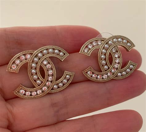 used chanel stud earrings